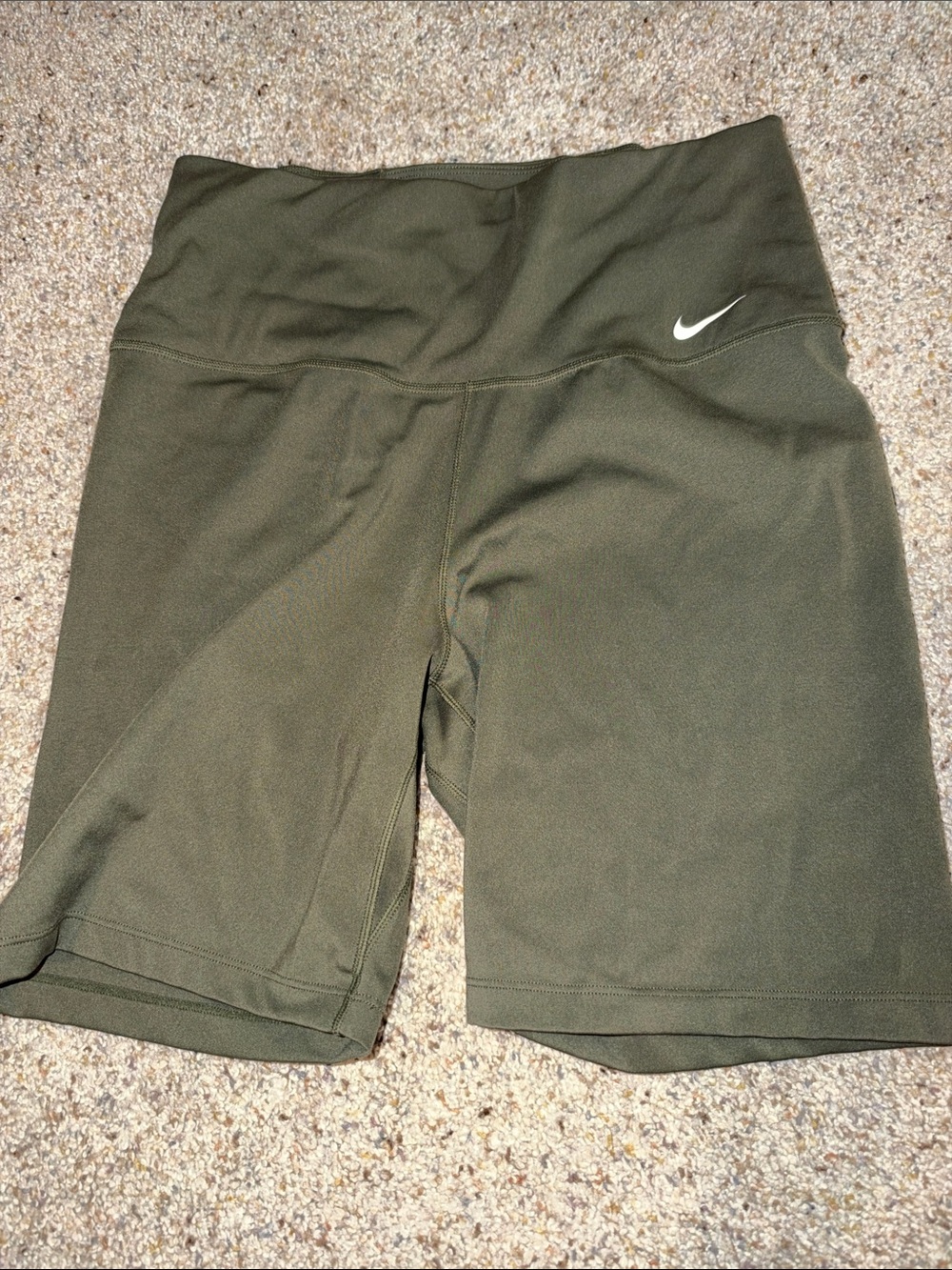 Nike Women's Olive High-Rise Training Bike Shorts